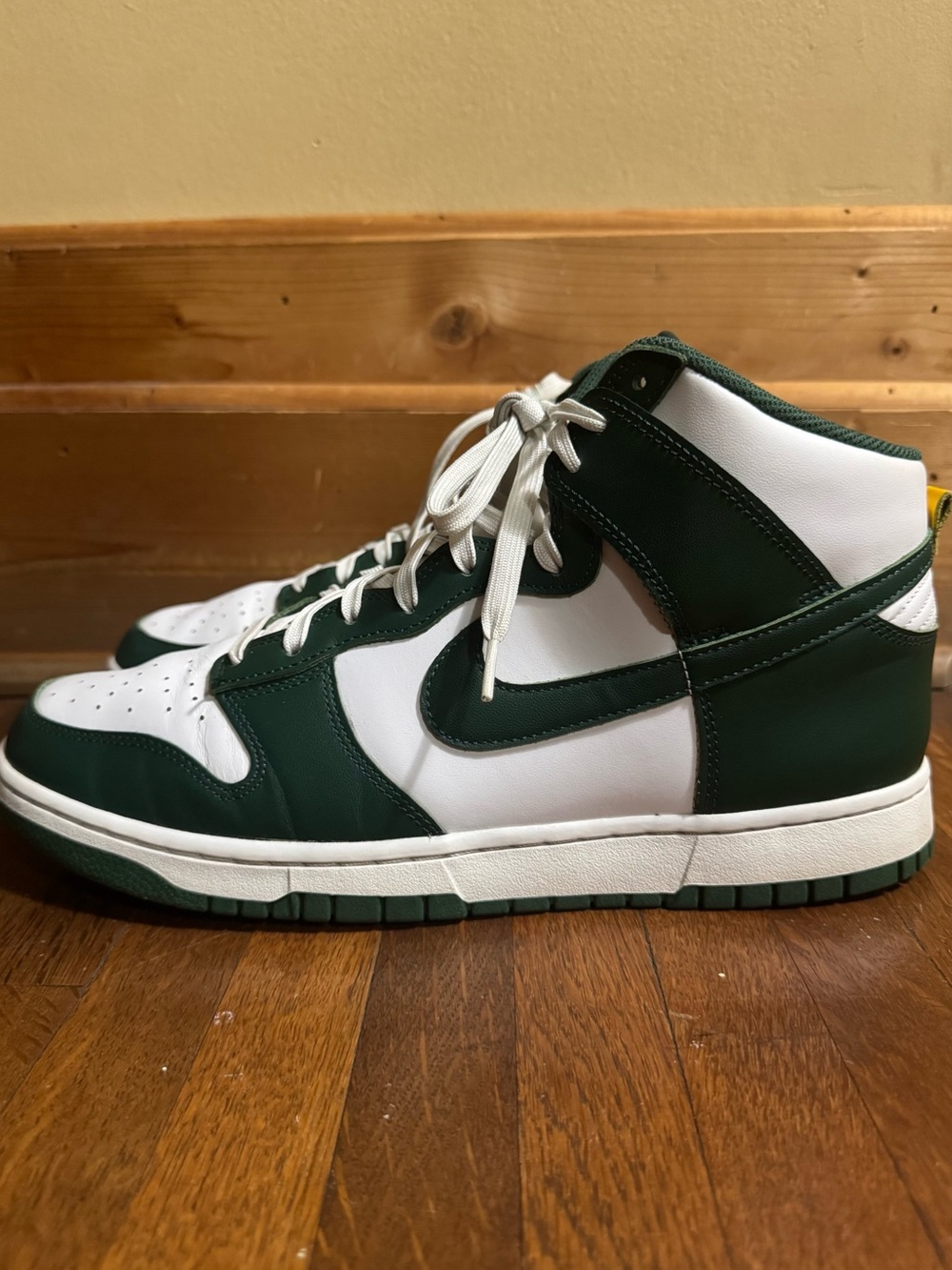 Nike men’s limited edition dunks hunter green excellent condition size 12